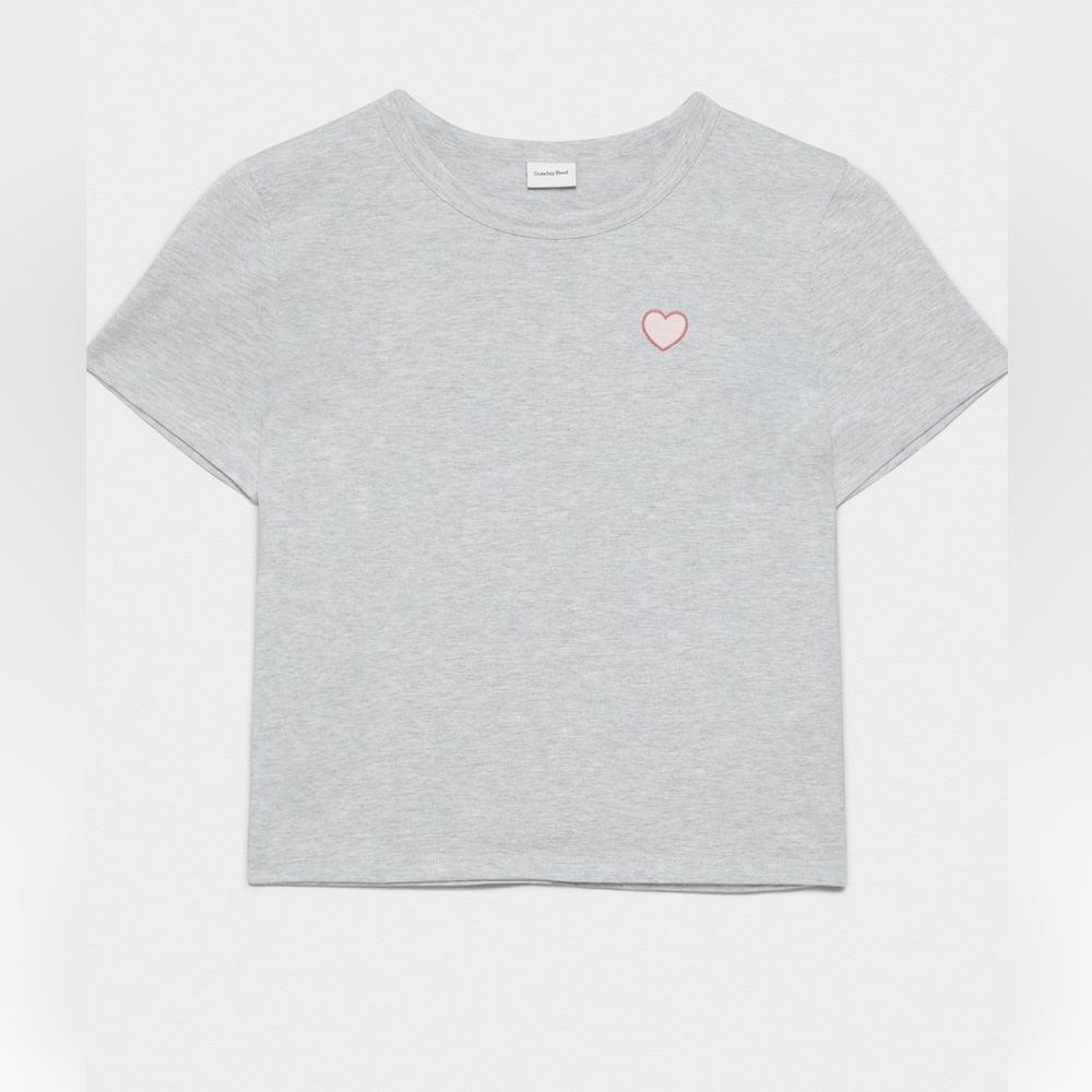 Sunday Best Short Sleeve Gray Tee with Pink Heart